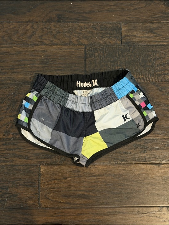 Hurley Pants - HurleyMulticolor Patchwork low rise Shorts